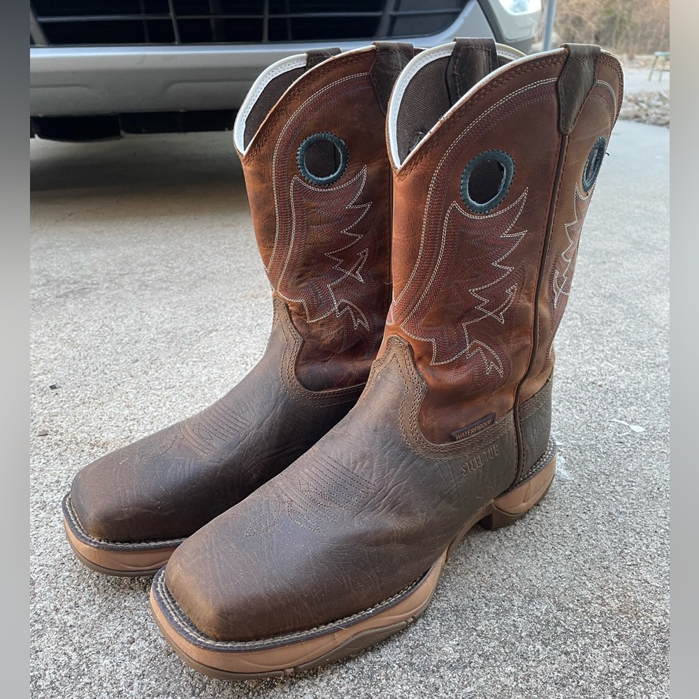 Tony Lama men’s steel toe work boots
